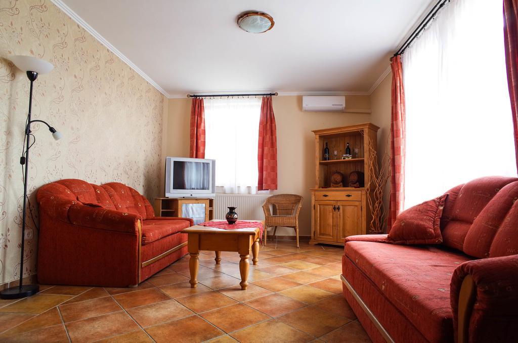 Gerendas Vendeghaz Egerszalok Room photo